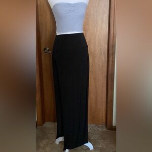 🧡2/$15🧡 NWT Windsor Long Split Skirt With Shorts